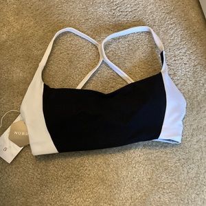 Buffbunny new Aurora sports bra. Size large
